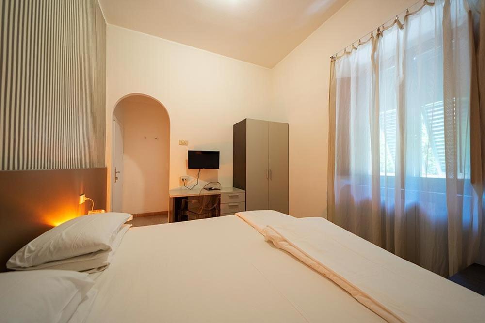 Hotel Casa Lupi มาร์ชานา มารีนา ภายนอก รูปภาพ