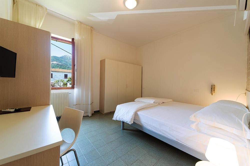Hotel Casa Lupi มาร์ชานา มารีนา ภายนอก รูปภาพ
