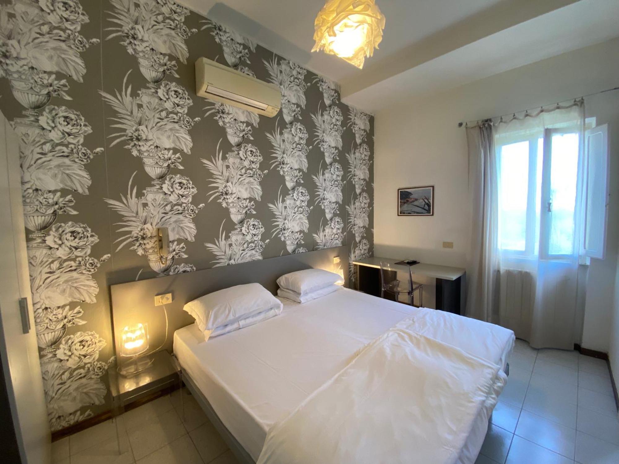 Hotel Casa Lupi มาร์ชานา มารีนา ภายนอก รูปภาพ